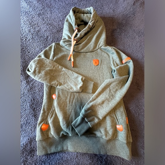 Wanakome Jackets & Blazers - Wanakome sweatshirt